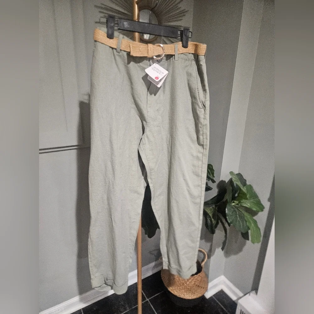 ZARA Linen Blend Belted Tapered Pants – Sage Green – NWT – Size US 6
